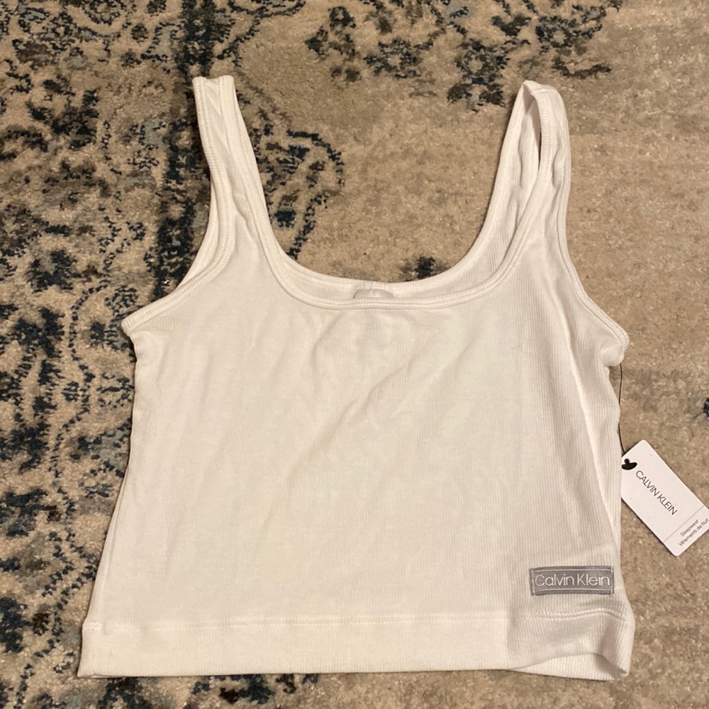 NWT Calvin Klein ribbed crop tank